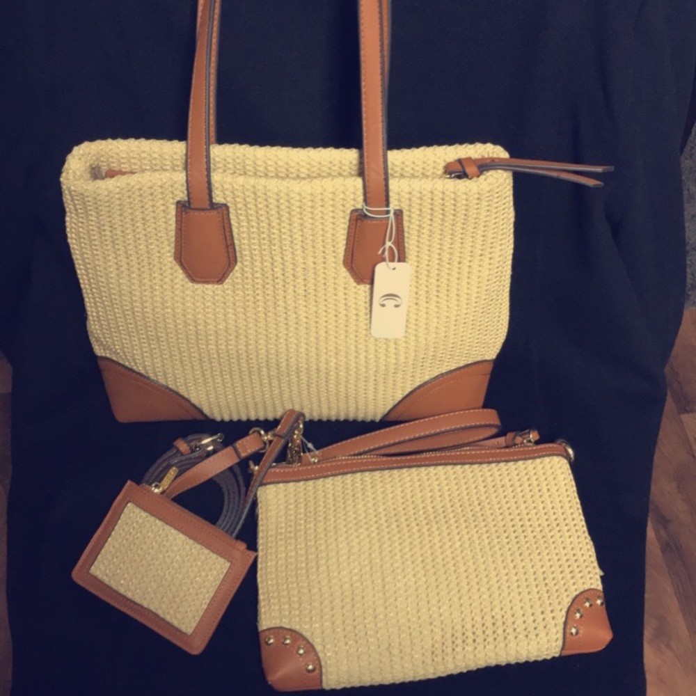 Charming Charlie 3pc set!